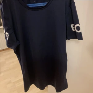TRÄNINGSTRÖJA - Träningströja från Björn Borg, använd endast en gång!