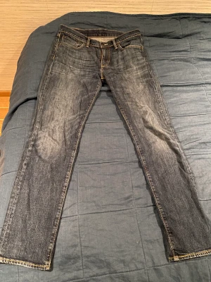 Levi’s 511  - W:33 L:32 Köpt för 899kr
