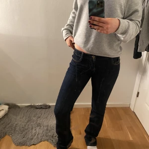 Low waist jeans  - Jättefina jeans från Bisou D’eve Paris. Inga tecken på användning. 💗