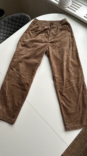Byxor  - Kille byxor, storlek S