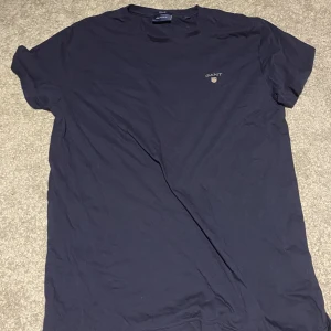 Gant T-shirt  - Nästan oanvänd gant T-shirt i storlek M