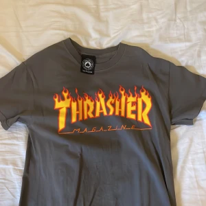 T-shirt från Thrasher  - T-shirt från Thrasher , aldrig använd, storlek S 