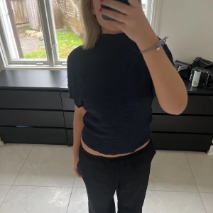 Tröja  - Jättefin tröja från zara. Använd fåtal gånger ❤️❤️