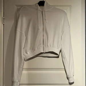 Tröja  - Använt några gånger 