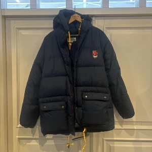 Fjällräven jacka - Vintage fjällrävenjacka i gott skick!! 