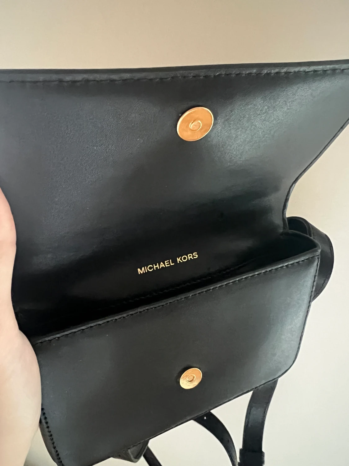 Oanvänd MK magväska  - 90