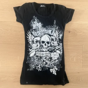 ascool t shirt - galet snygg, köpt second hand😘