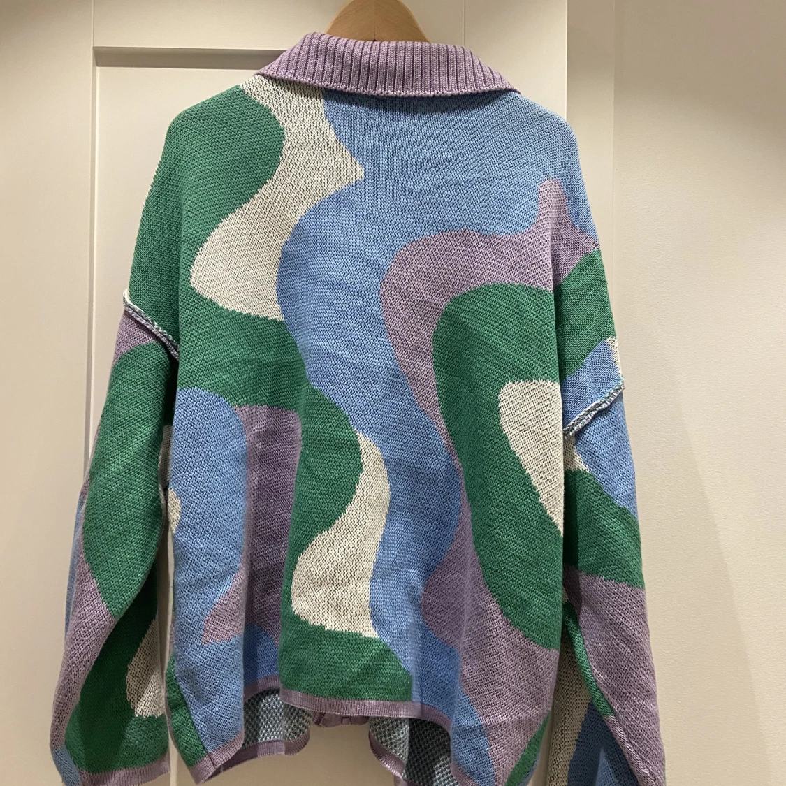 Färgglad kofta från ASOS - 91