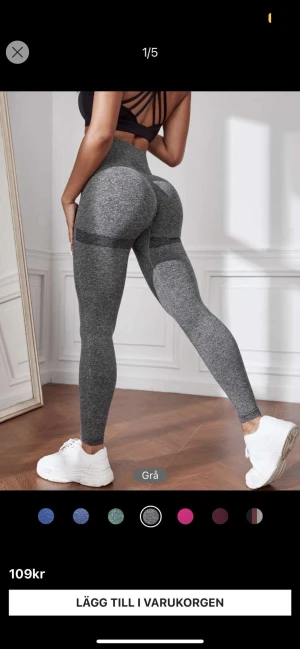 Träningstajts  - Träningstajts, använda 1 gång. Säljer då jag gått upp i vikt och de inte passar längre (priset kan diskuteras)