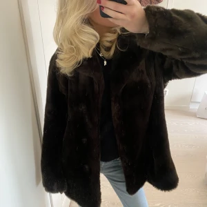 Pälskappa - Så himla snygg pälskappa från lindex💕