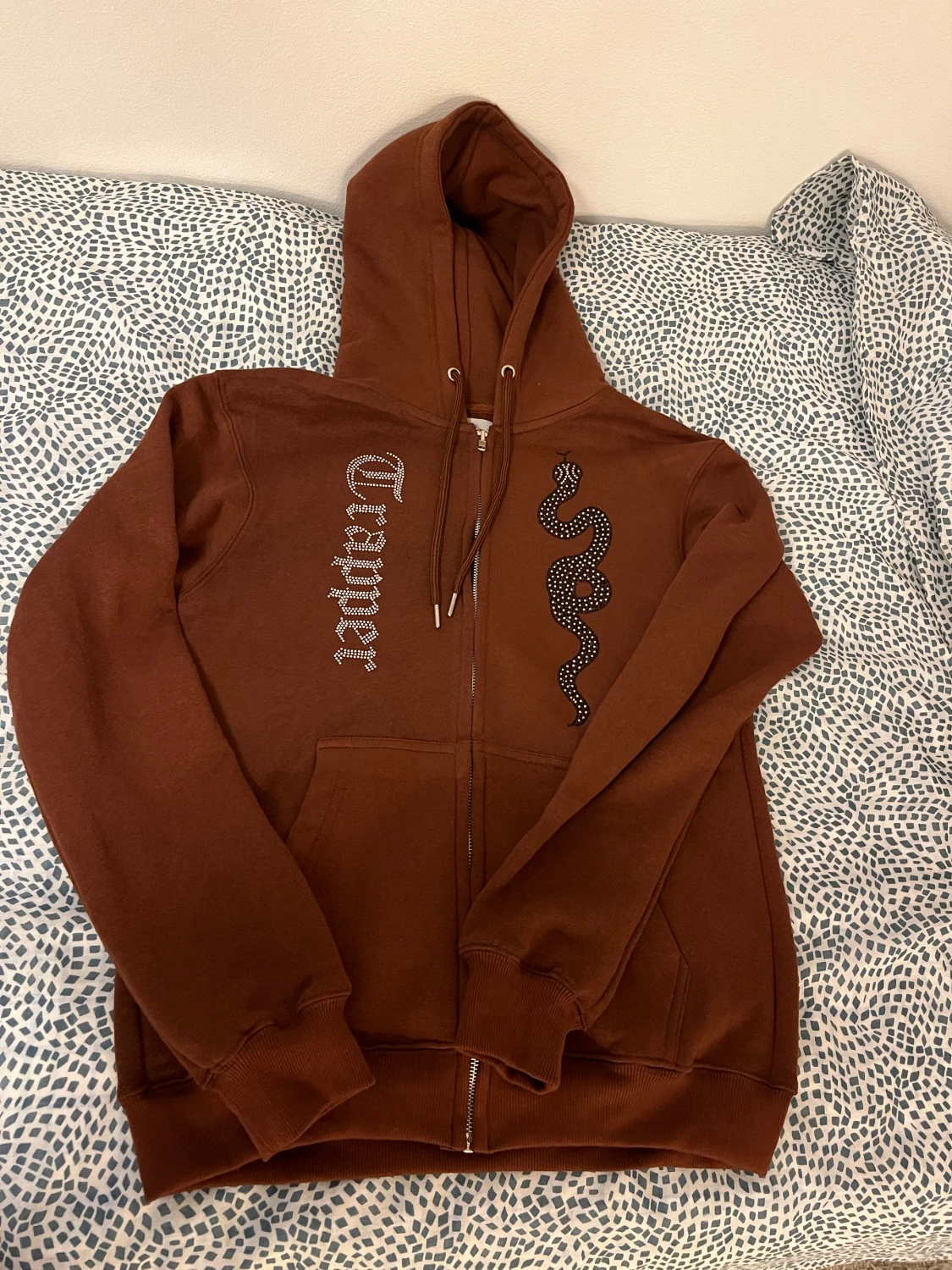 madebytrappers hoodie