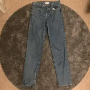 Jeans från asos design som aldrig används storlek 30/34