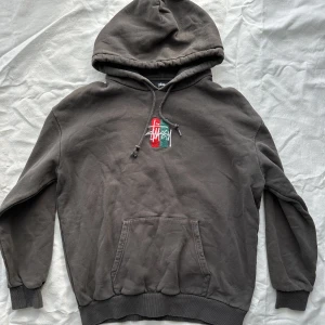 Hoodie - Grå stussy hoodie 
