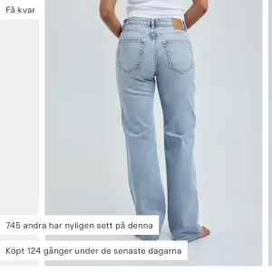 Ett par knappt använda Jeans från bikbok. Ord pris 599