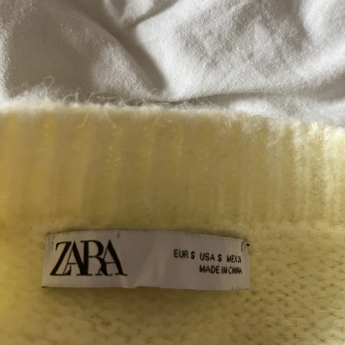 Stickad tröja Zara  - 91