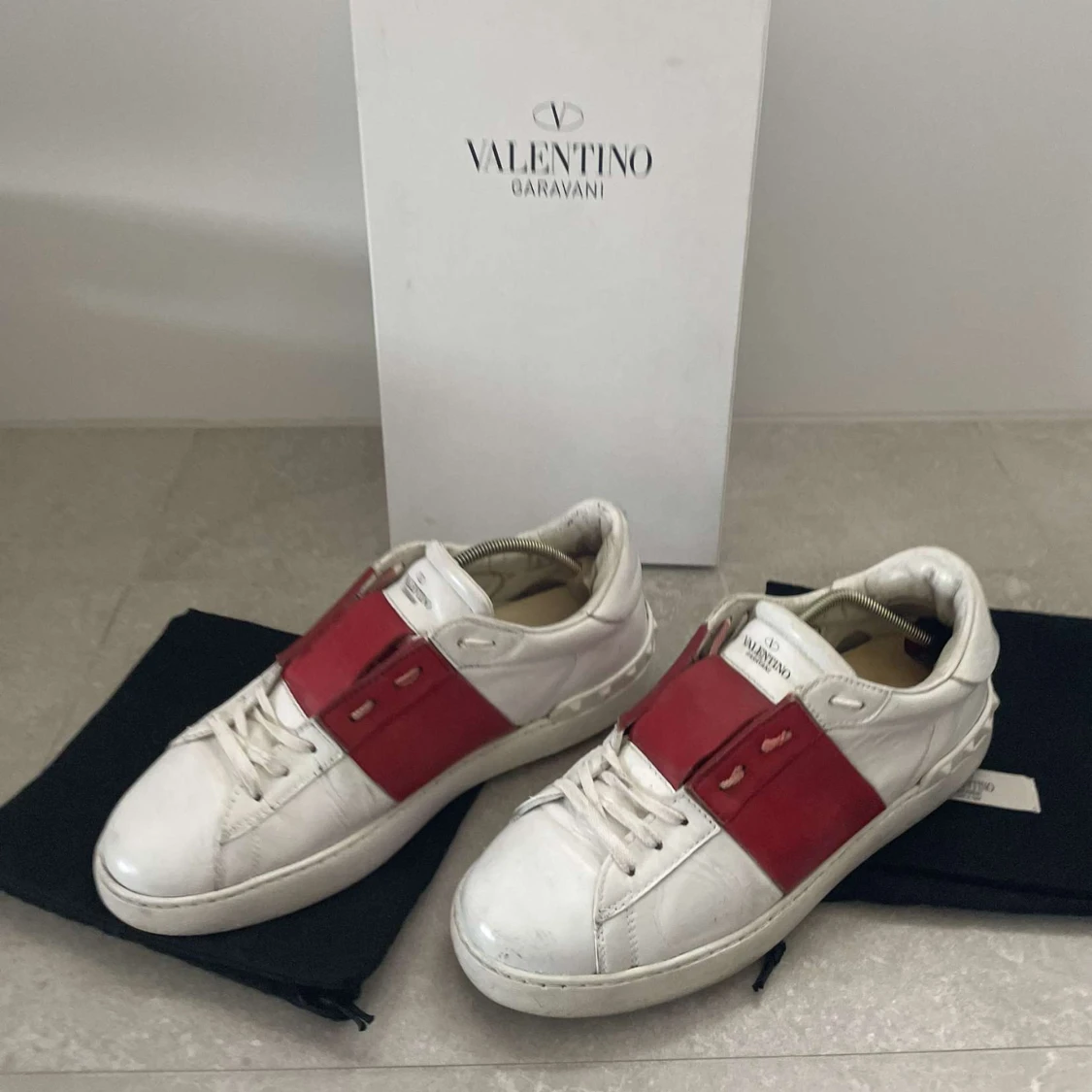 VALENTINO