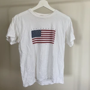 T-shirt  - Med tryck