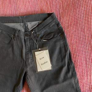 Helt nya Acne Studios Jeans Smal passform