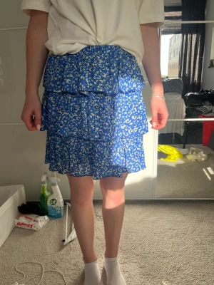 Kjol  - Kjol från raglady köptes förra året så snygg 😍❤️‍🔥