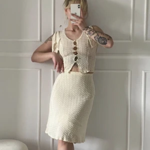 Set  - Både kjol och top ingår❣️Säljer då det var för litet för mig (Bilderna är lånade)