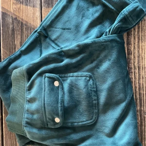 Juicy couture  - Stl s super fint skick. Inköpta på Jackie 