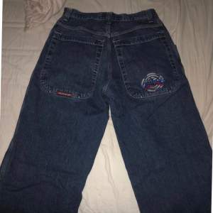 Vintage jnco jeans. 32 30