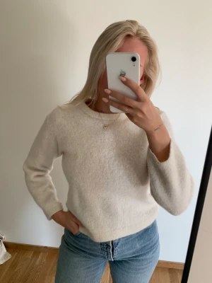 Tröja  - Jätte fin tröja!!!