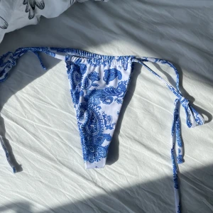 Oandvänd bikini underdel💙 - Säljer pga inte kommer till andvänding💙skriv vid frågor eller fler bilder. 