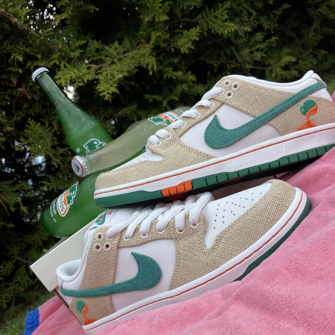 Nike x Jarritos Dunk Low - 90