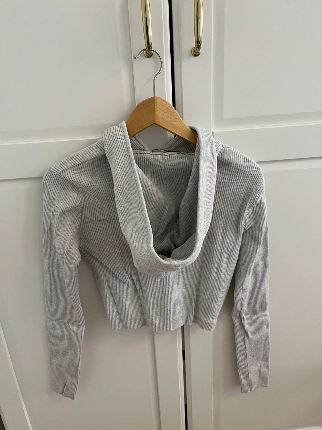 Brandy Melville cropped hoodie - 91
