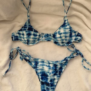 Bikini mönster - Säljer denna bikinin med mönster💗 oanvänd 