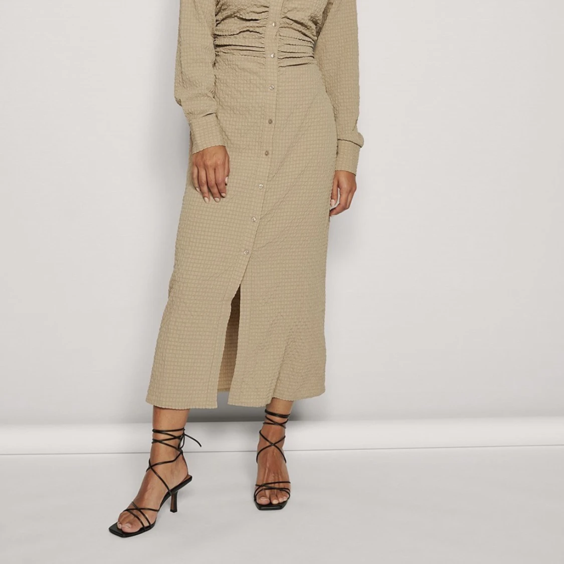 Högklackade remsandaler  - 90