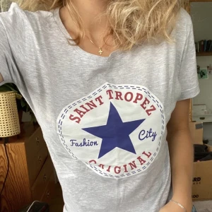 Tröja - En grå tröja