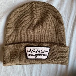 vans mössa - oanvänd och helt ny 