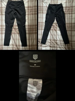 Maya Delores - Vinterridbyxa helskodda; strl xs nypris 899. Mycket gott skick! Säljes för 350:- plus frakt.  Olivia Hoodie strl xs (passar xxs) mycket fint skick. Pris 350:- plus frakt, nypris 899:- Amy top strl xs, fint skick. Nypris: 399:- Pris 100:- plus frakt 