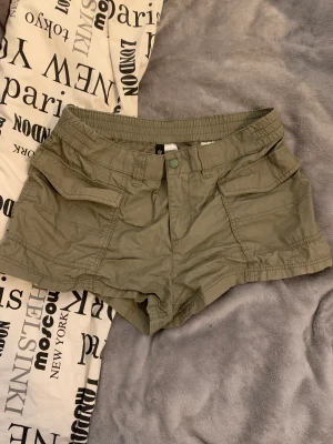 Shorts cargo - Perfekta till sommaren!