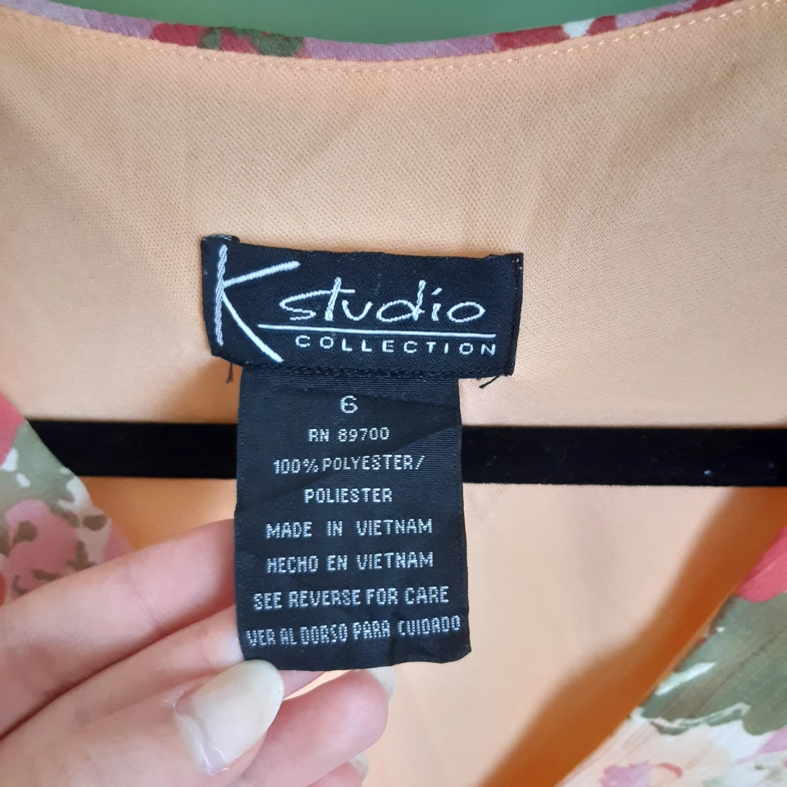 Blommig sommarklänning - 90