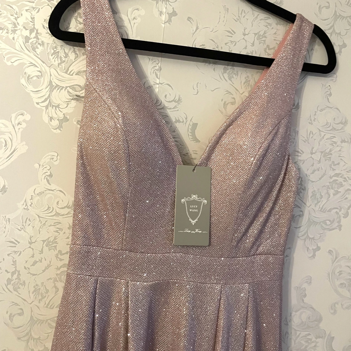 Oanvänd Lång klänning rosa/glitter med litet släp - 91