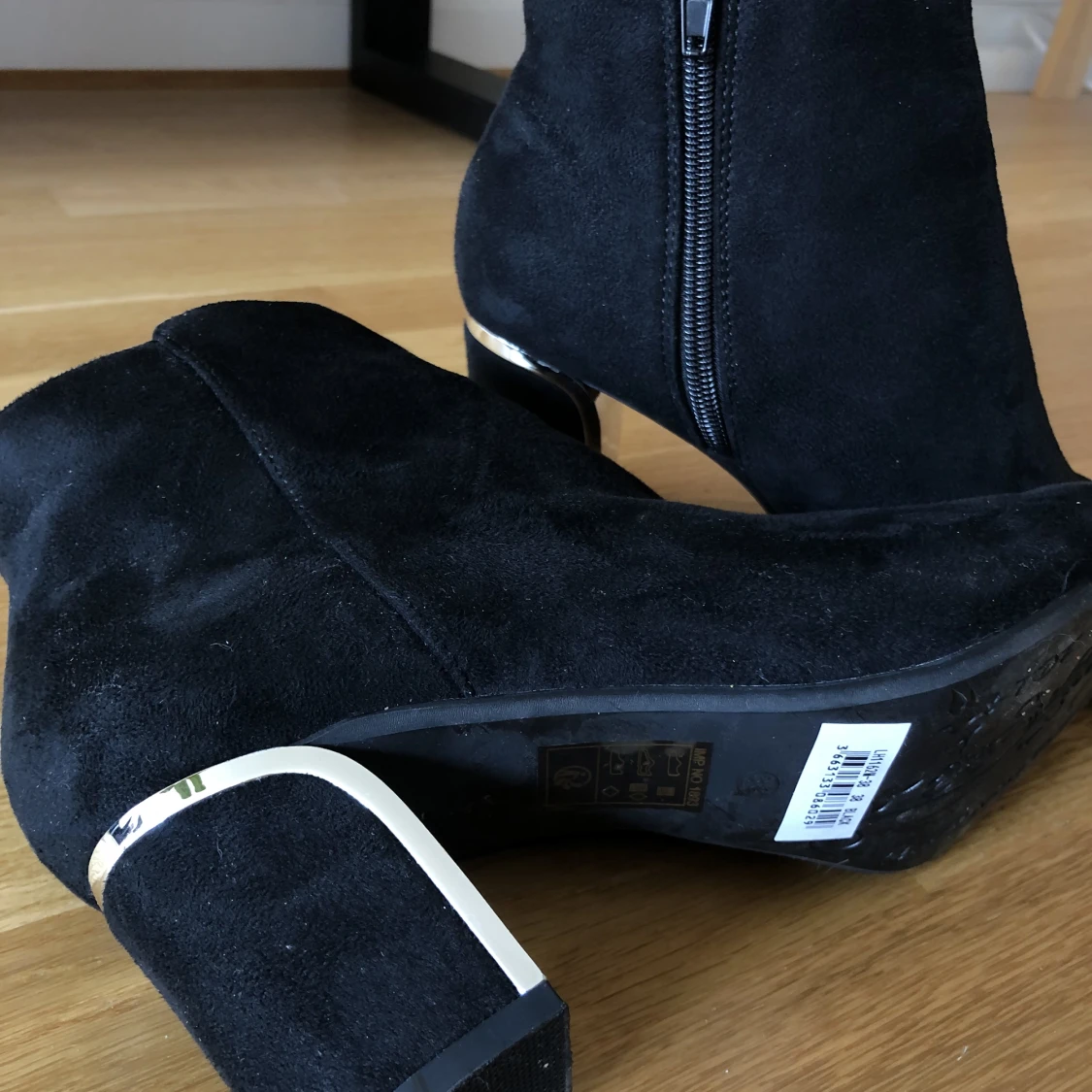 Stövletter/klackar - 90