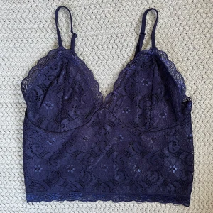 Topp - Fin spetstopp från Bikbok.