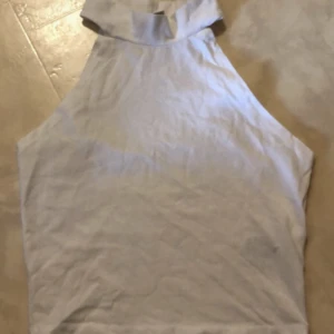 Linne - Hög hals  Inga fel 