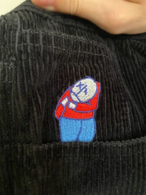 Polar big boys manchester byxor. - Snygga oversized manchester byxor ifrån ”Polar Big boys”. Använda ett par gånger men är som nya. I storlek M. (säljer åt min kille) De är i storlek M. 