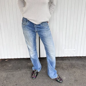 Resplan jeans - Replay jeans i snygg tvätt 