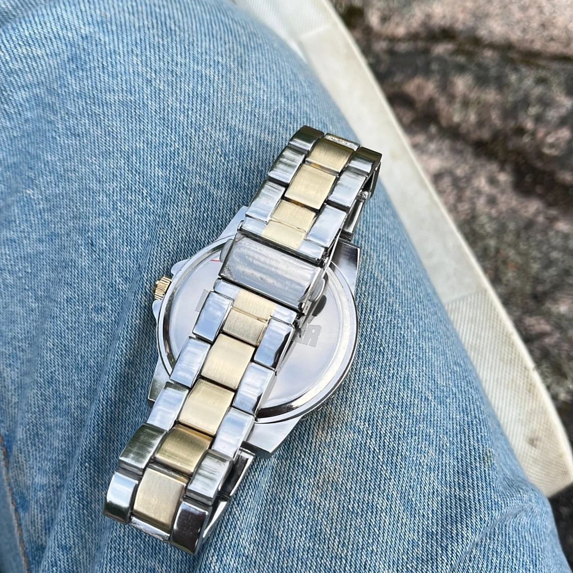 Snygg klocka använd 1 gång  - 90