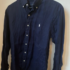 Ralph Lauren, Linneskjorta, Strl S - Fint skick. Behöver strykas.