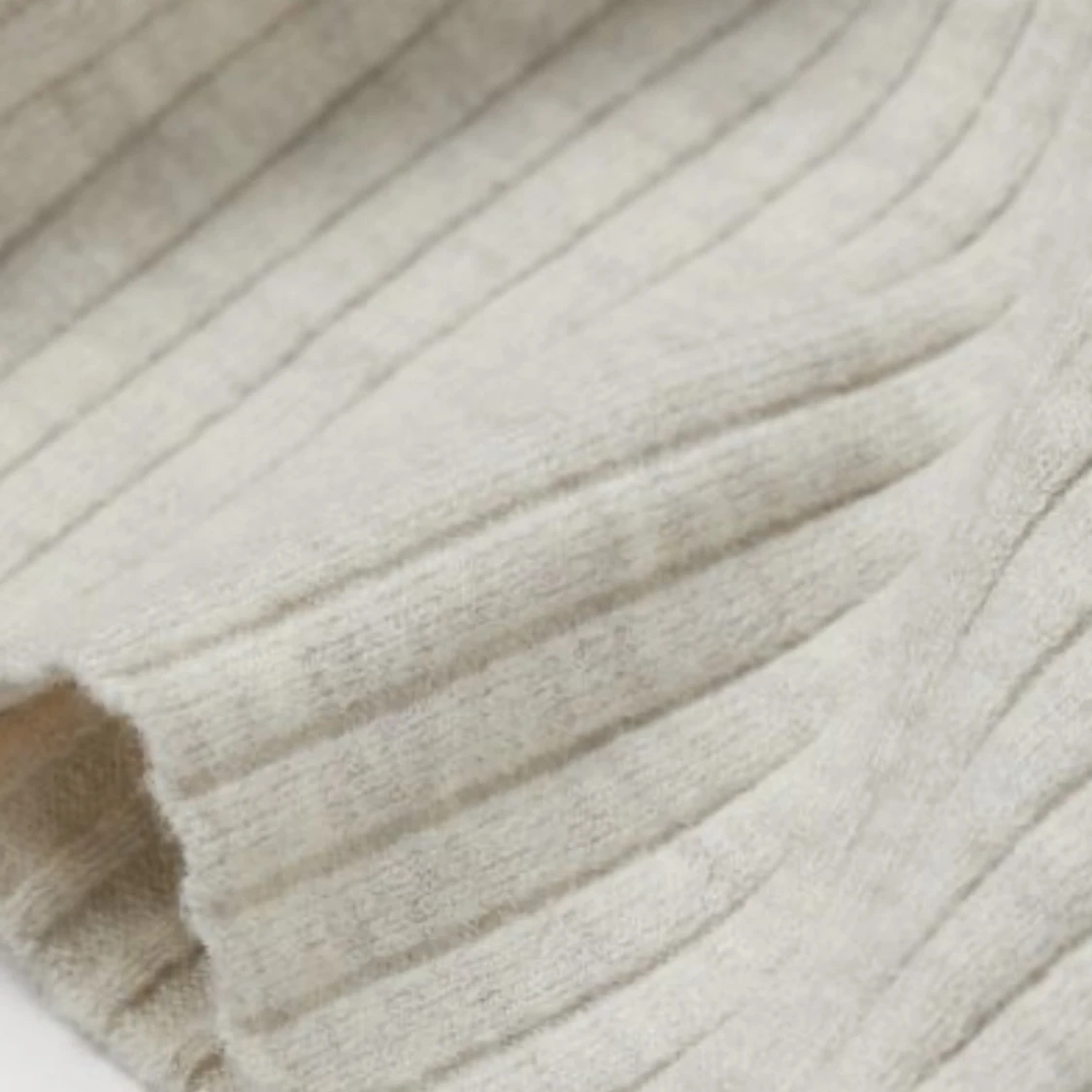 Ribbstickad byxa H&M - 91