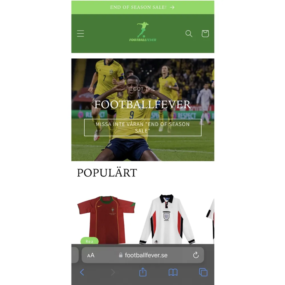 Kolla in våran hemsida för hundratals fotbollströjor för bra pris . T-shirts.