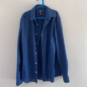 Marinblå skjorta - Slim fit, mörkblå skjorta 