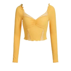 Fin Söt Gul Topp💛💛 - Super fin söt topp i Storlek S💕💕