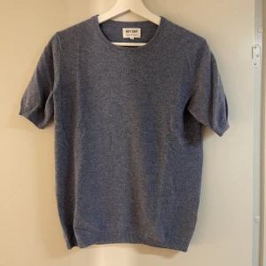 Soft goat top - Good condition! 